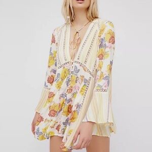 Free People yellow white floral Lovestoned Buttondown Printed Tunic